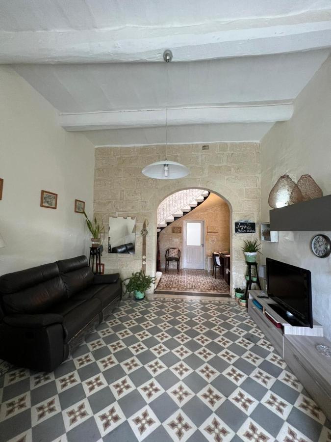 Bed and Breakfast Mizzi 87 Victoria Exterior foto