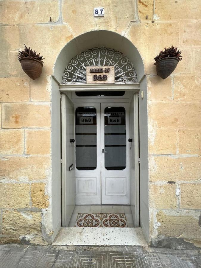 Bed and Breakfast Mizzi 87 Victoria Exterior foto