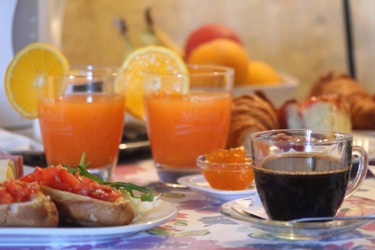 Bed and Breakfast Mizzi 87 Victoria Exterior foto