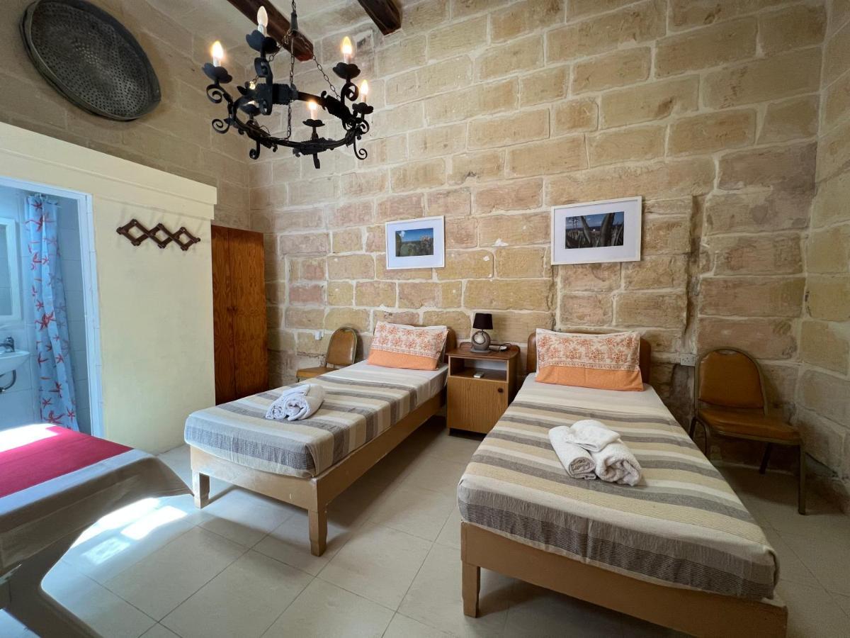 Bed and Breakfast Mizzi 87 Victoria Exterior foto