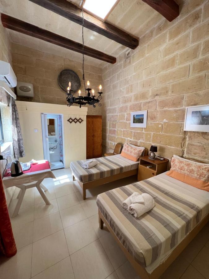 Bed and Breakfast Mizzi 87 Victoria Exterior foto